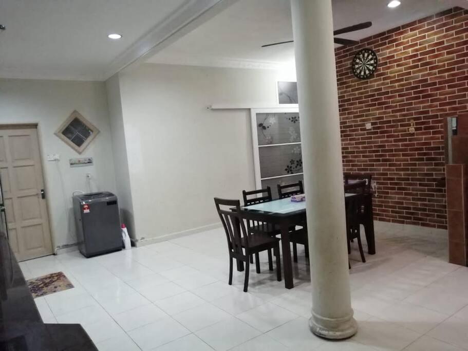 Sri Wang Homestay @ Arau Εξωτερικό φωτογραφία